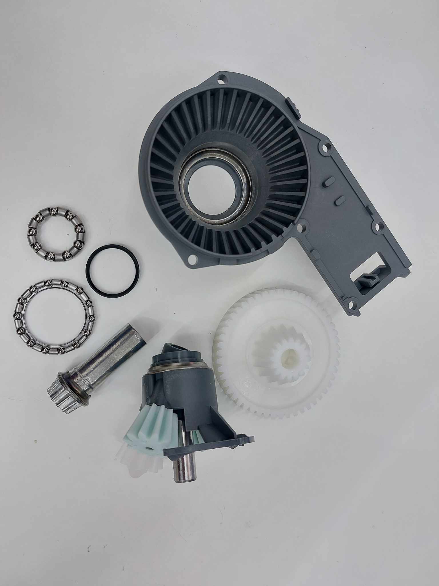 MUM5XXXXX/06 és /05 hajtómű javítókészlet