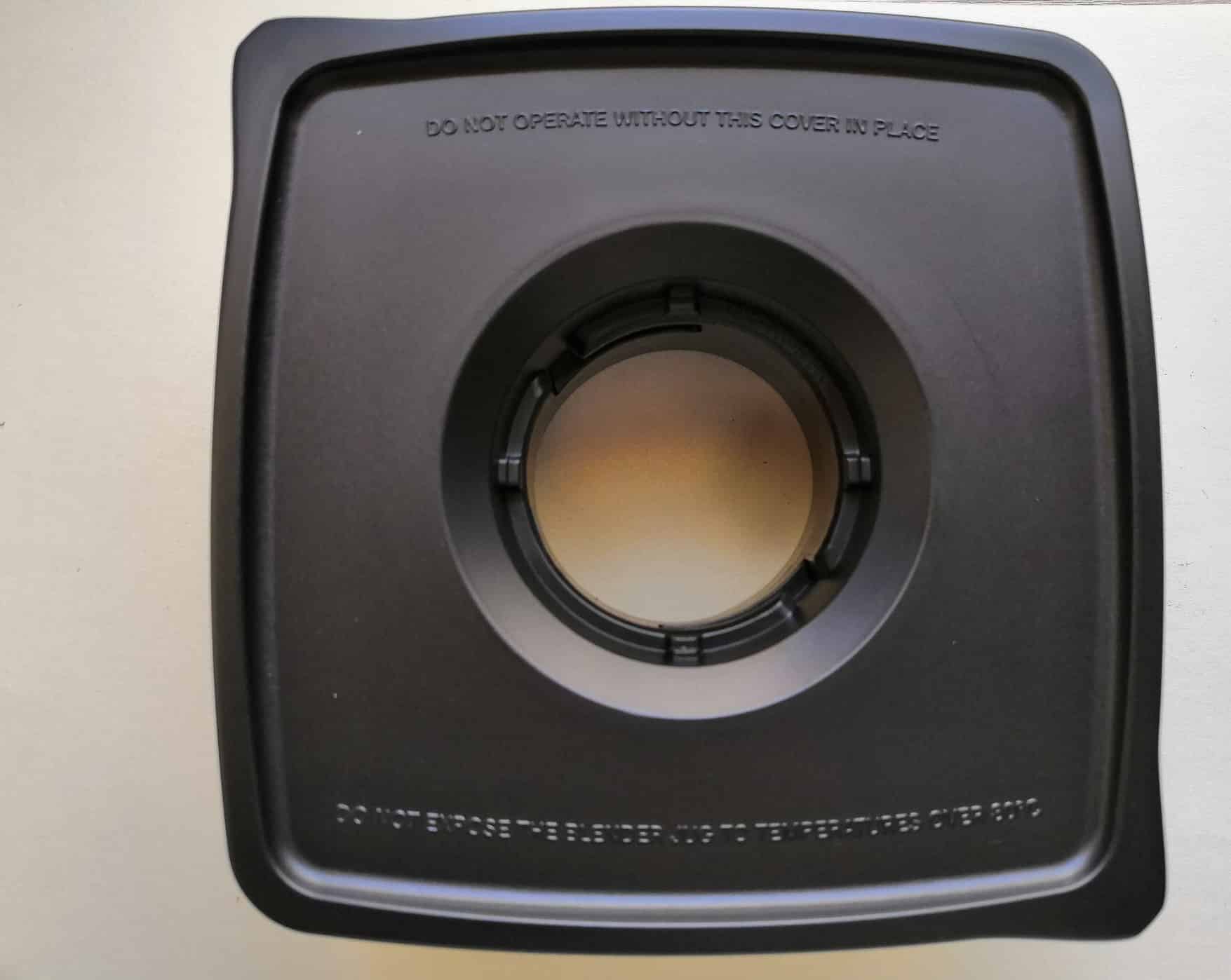 Mixergép fedél fekete színben