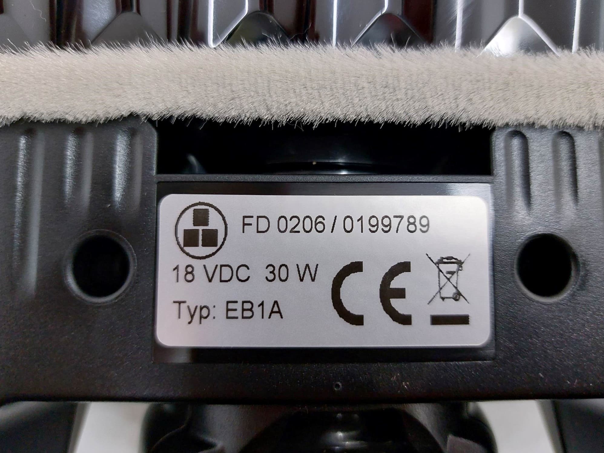 Világító Bosch szívófej DynamicPower Brush fekete színben - Image 4