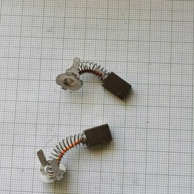 Bosch ütvefúróhoz szénkefe pár