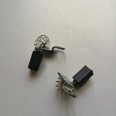 Bosch fúrókapalácshoz szénkefe pár