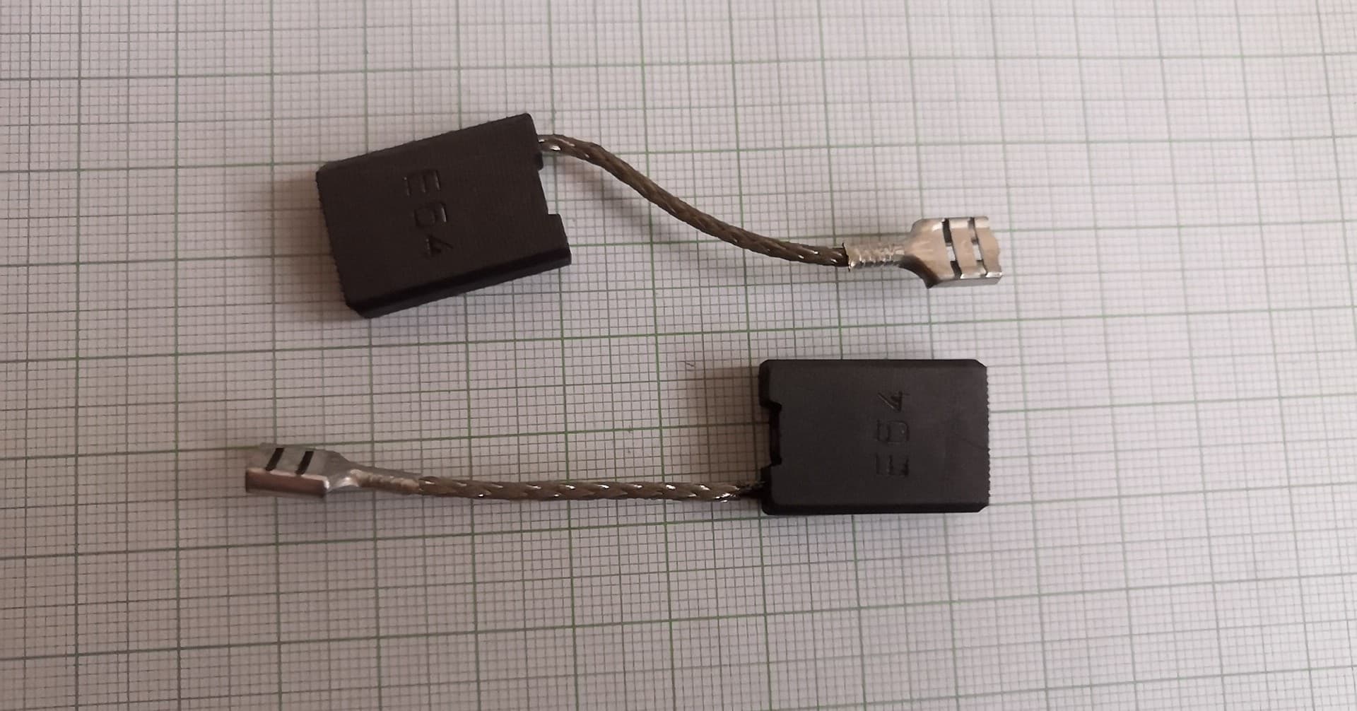 Bosch / Skil sarokcsiszoló szénkefe pár